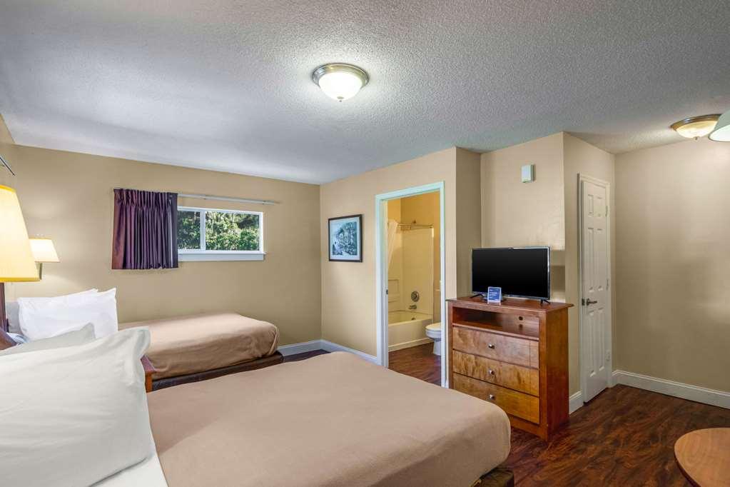Suburban Studios Airport Tampa Habitación foto